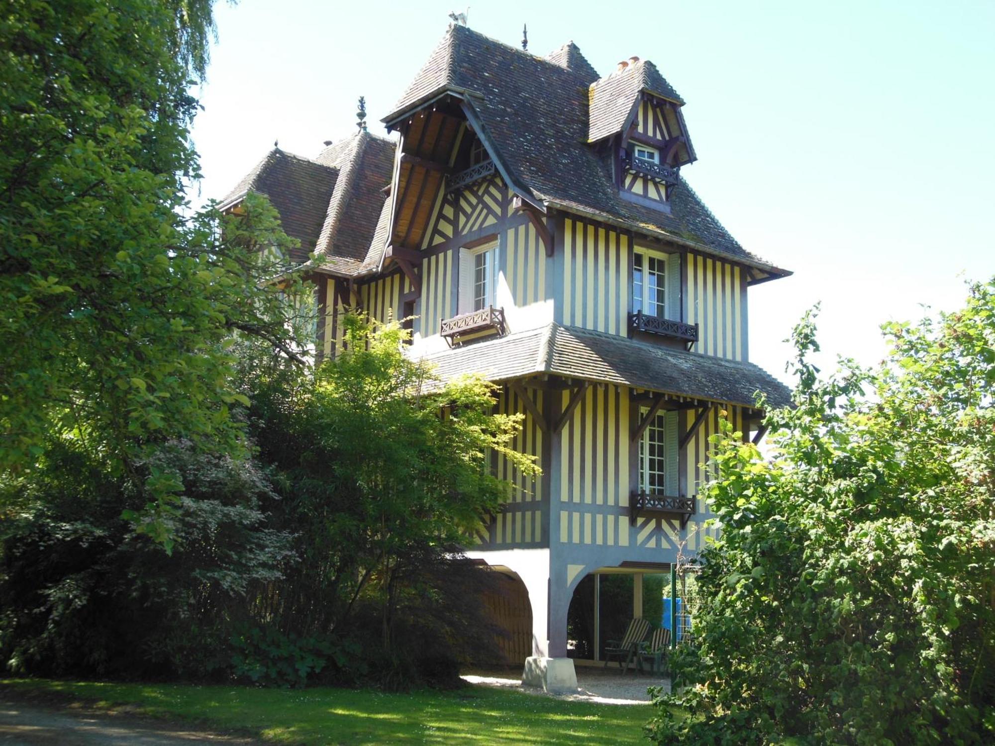 Maison D'Hotes Il Etait Une Fois Pont-Évêque 外观 照片